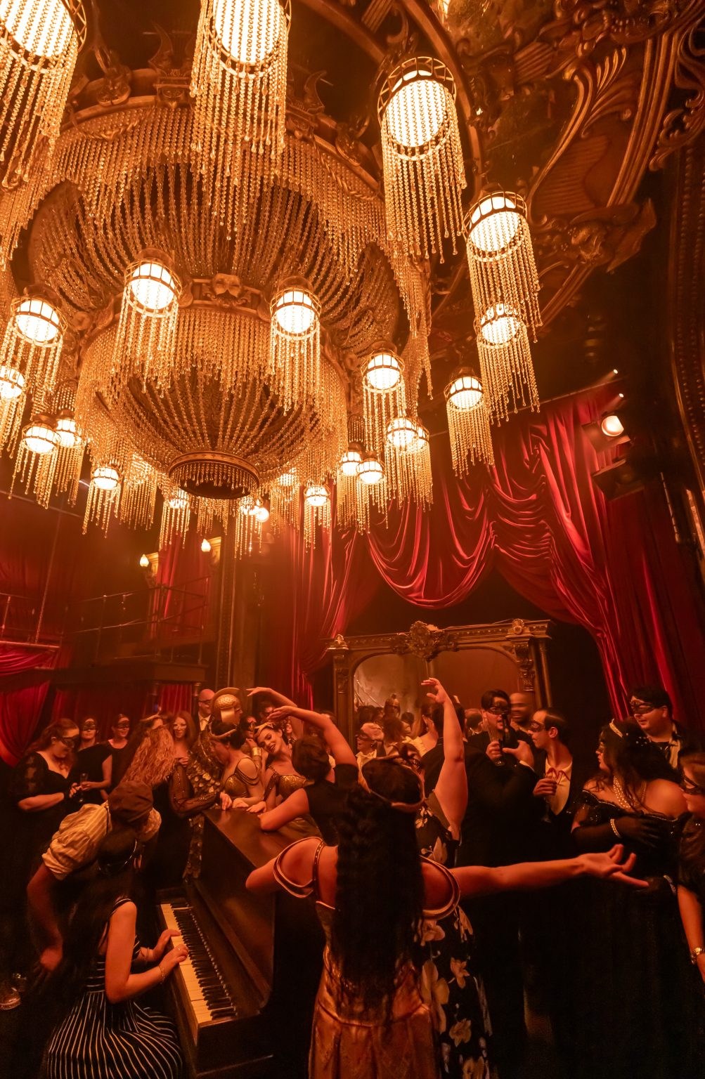 Réserver Masquerade à New York